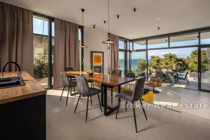 Image No.3-3 Bed Villa for sale