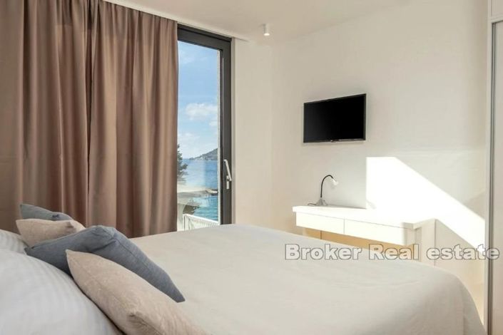 Image No.9-3 Bed Villa for sale