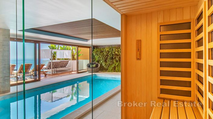 Image No.17-7 Bed Villa for sale