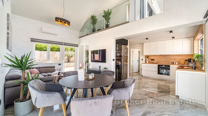 Image No.5-Villa de 2 chambres à vendre à Brac