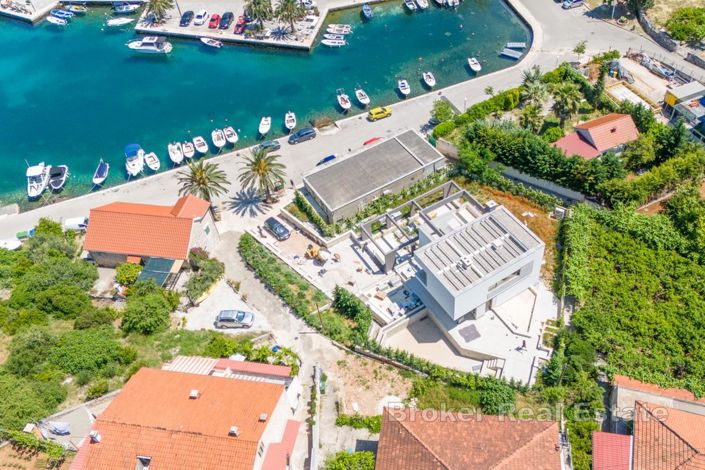 Image No.5-4 Bed Villa for sale