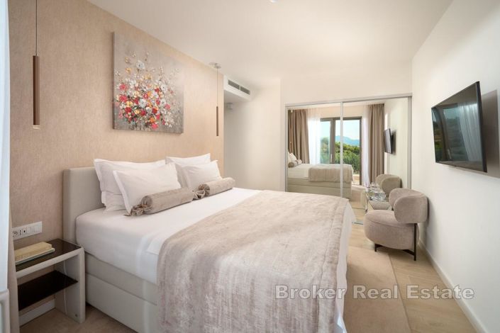 Image No.15-5 Bed Villa for sale