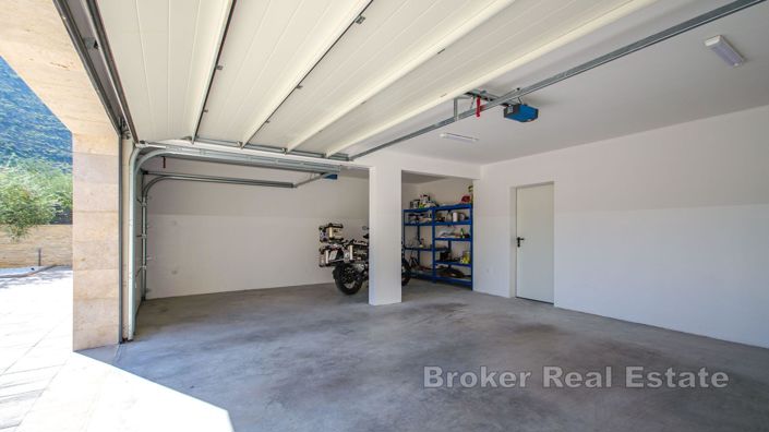 Image No.18-5 Bed Villa for sale