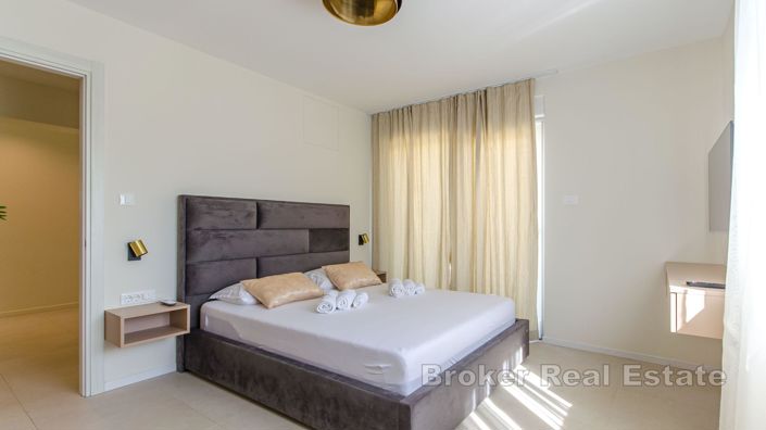 Image No.7-5 Bed Villa for sale