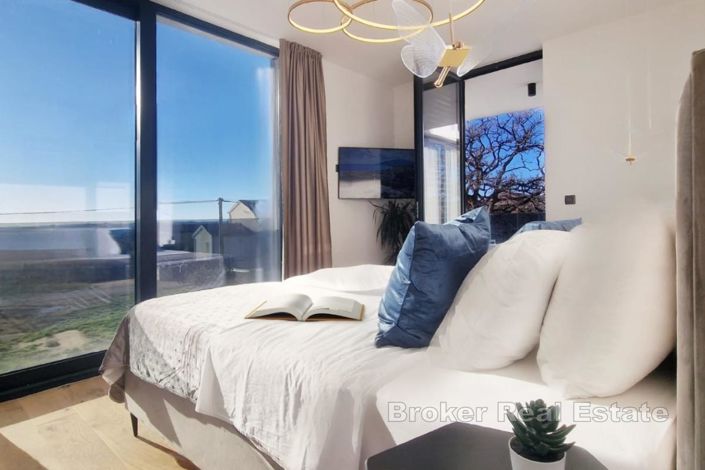 Image No.11-3 Bed Villa for sale