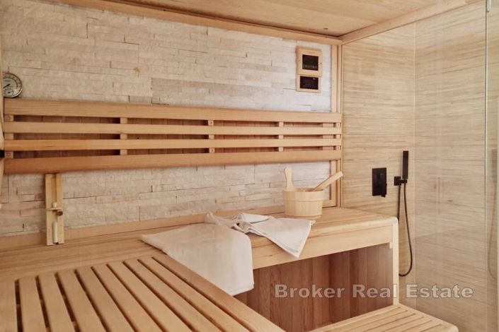 Image No.12-3 Bed Villa for sale