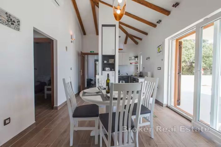 Image No.6-2 Bed Villa for sale