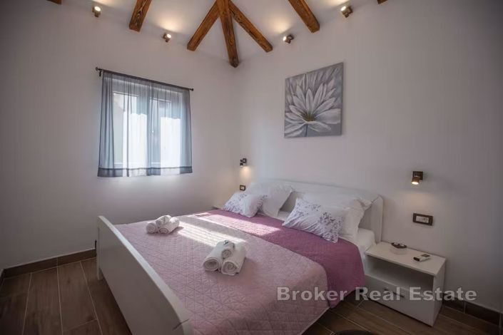 Image No.8-2 Bed Villa for sale