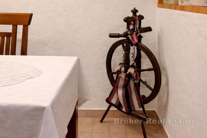 Image No.6-Villa de 4 chambres à vendre à Mejaši