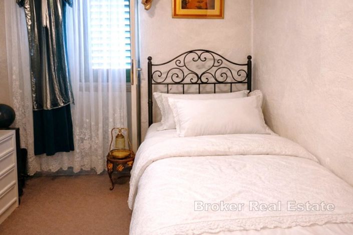 Image No.9-Villa de 4 chambres à vendre à Mejaši