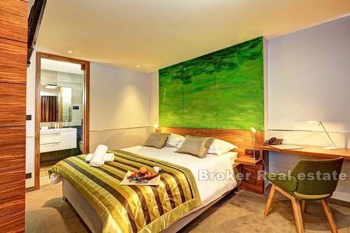 Image No.5-Appartement de 8 chambres à vendre à Bacvice