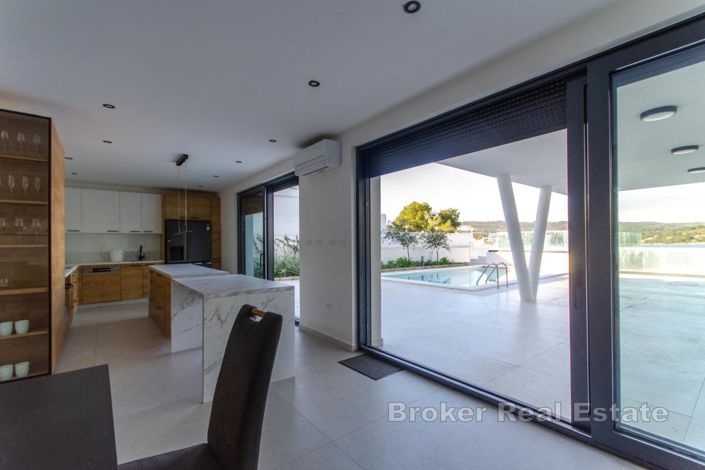 Image No.5-Villa de 3 chambres à vendre à Šolta