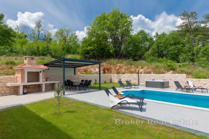 Image No.17-3 Bed Villa for sale