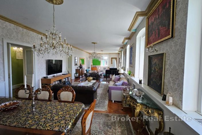 Image No.2-5 Bed Apartment for sale