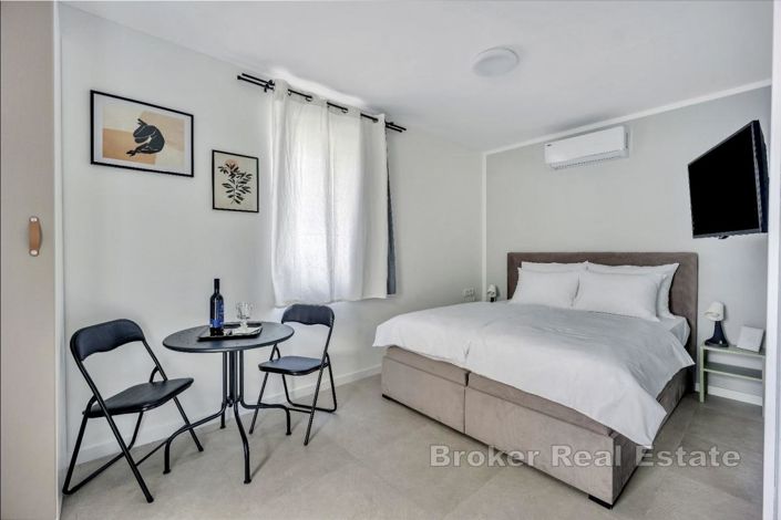 Image No.18-6 Bed Villa for sale