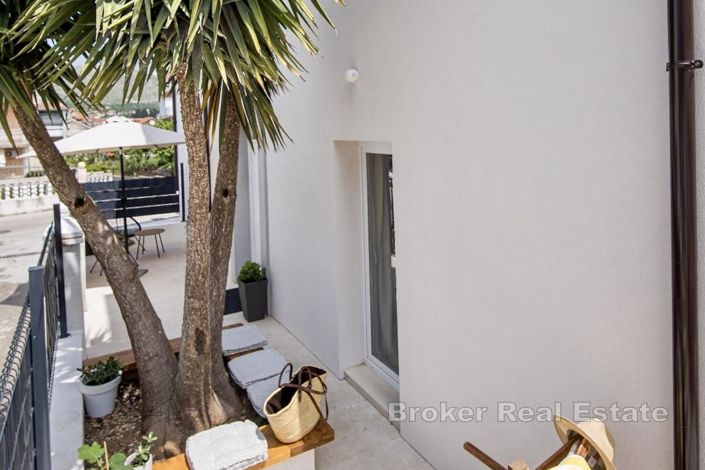 Image No.3-6 Bed Villa for sale