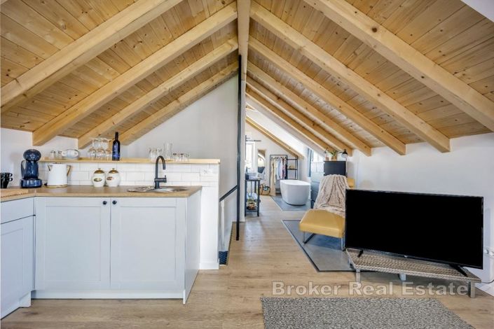 Image No.9-6 Bed Villa for sale