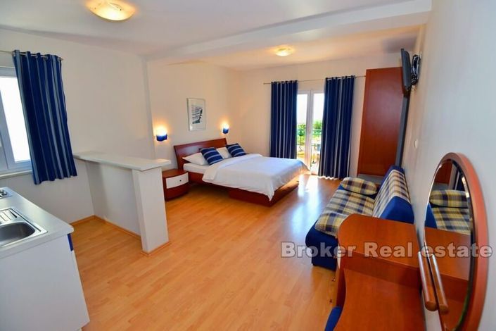 Image No.4-13 Bed Villa for sale