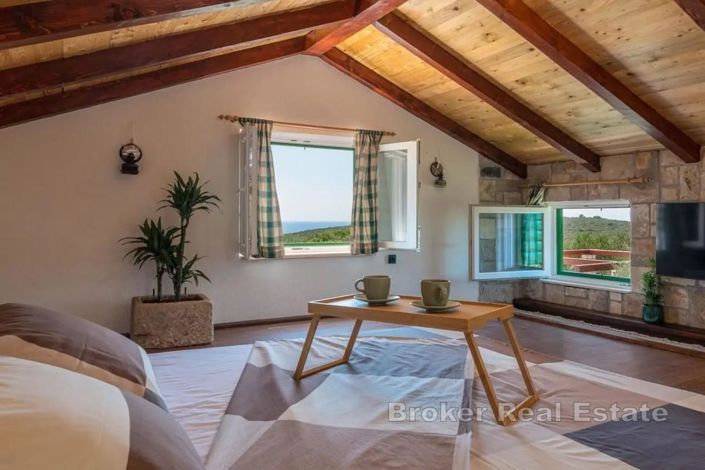 Image No.6-2 Bed Villa for sale