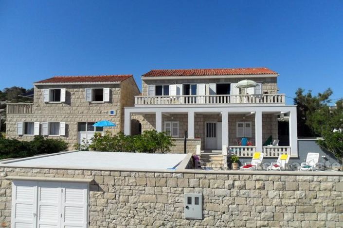 Image No.3-Villa de 11 chambres à vendre à Brac