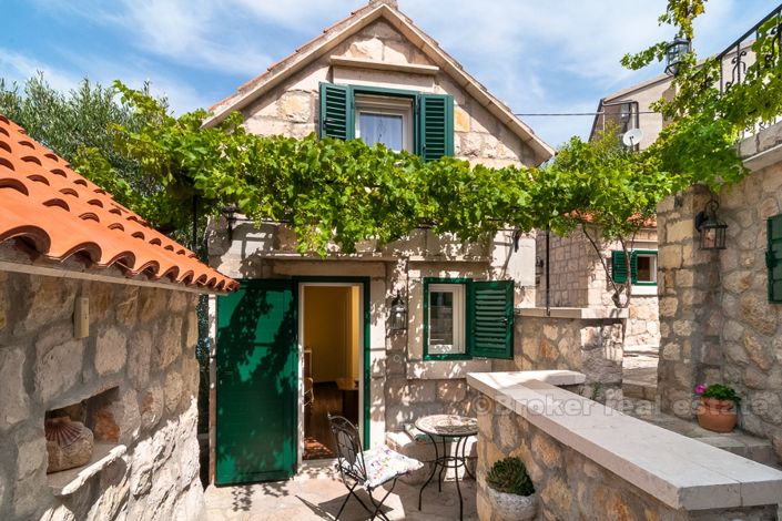 Image No.11-Villa de 7 chambres à vendre à Omiš