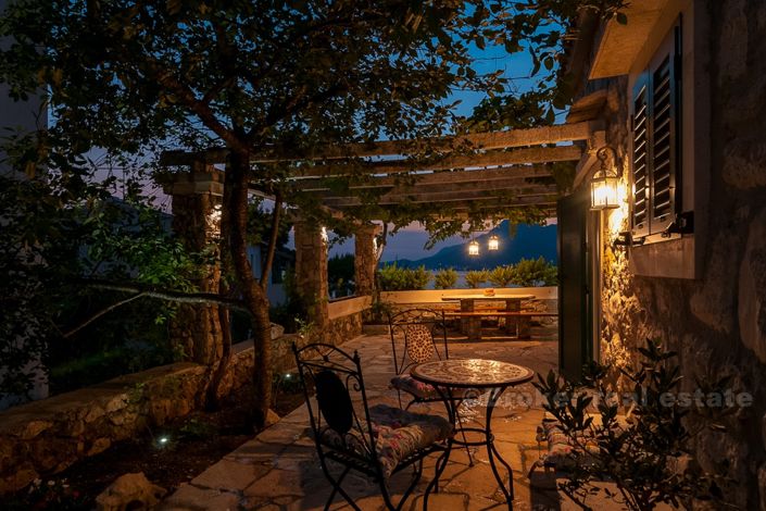 Image No.5-Villa de 7 chambres à vendre à Omiš