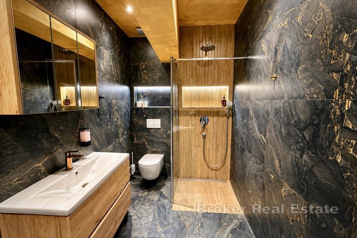 Image No.11-Villa de 5 chambres à vendre à Mejaši