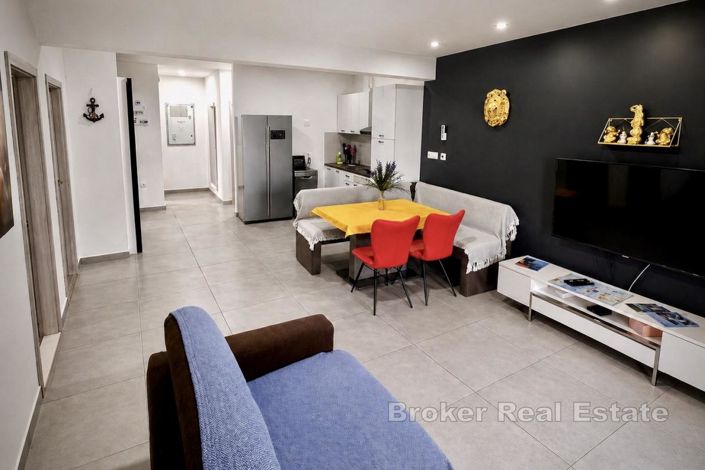 Image No.12-Villa de 5 chambres à vendre à Mejaši