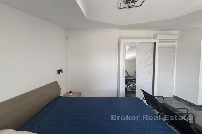 Image No.14-5 Bed Villa for sale