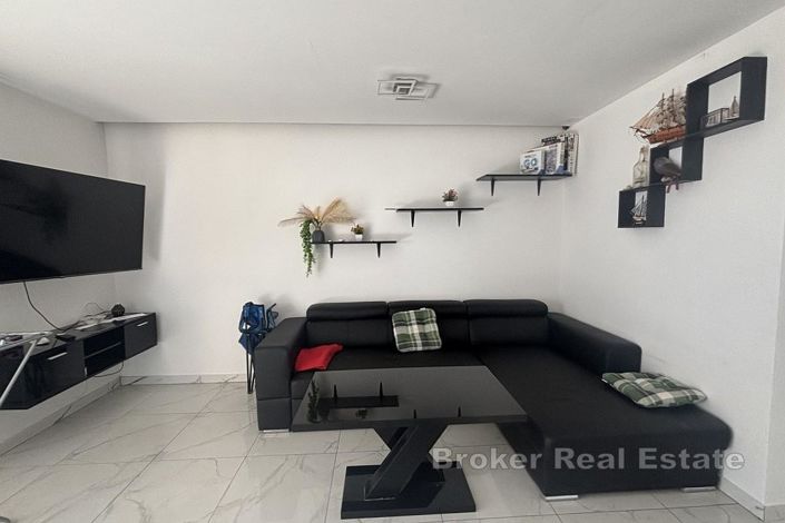 Image No.3-5 Bed Villa for sale
