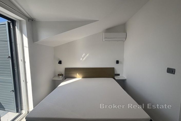 Image No.8-5 Bed Villa for sale