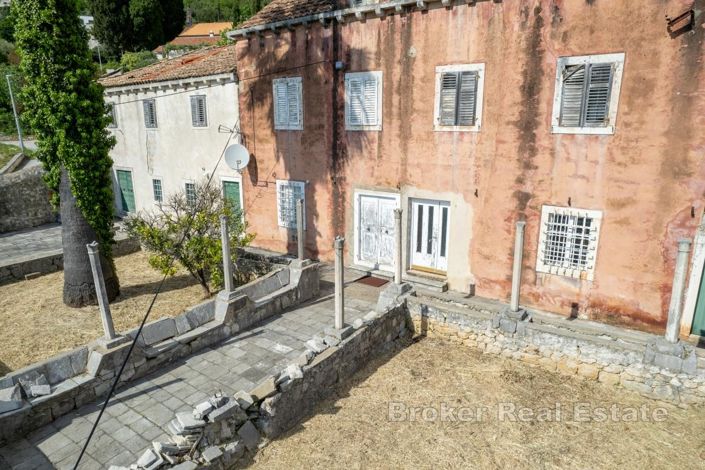 Image No.4-6 Bed Villa for sale
