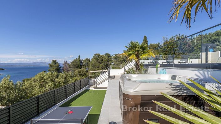 Image No.10-3 Bed Villa for sale