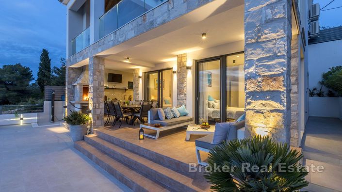 Image No.17-3 Bed Villa for sale