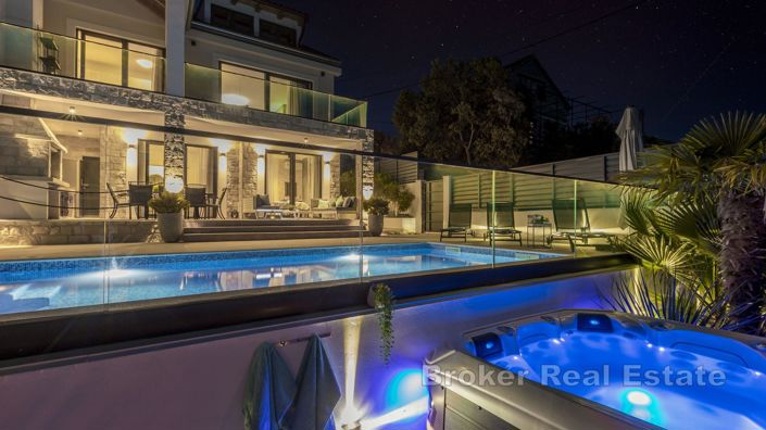 Image No.23-3 Bed Villa for sale