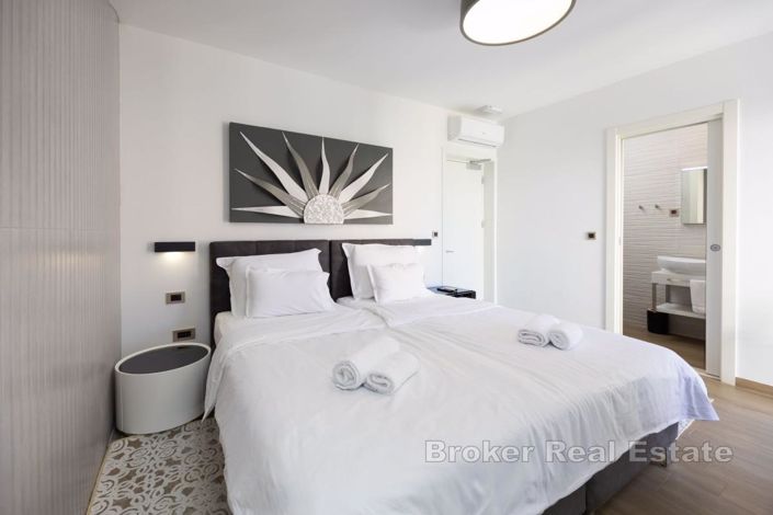 Image No.11-47 Bed Hotel for sale