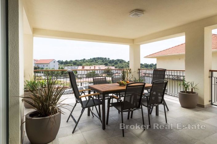 Image No.4-47 Bed Hotel for sale