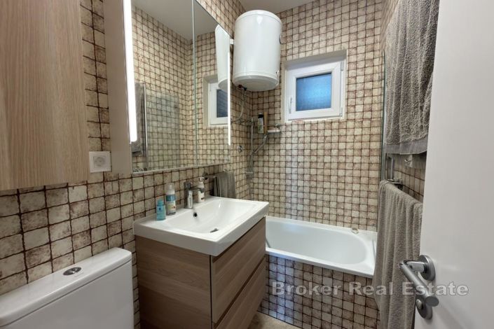 Image No.12-3 Bed Apartment for sale