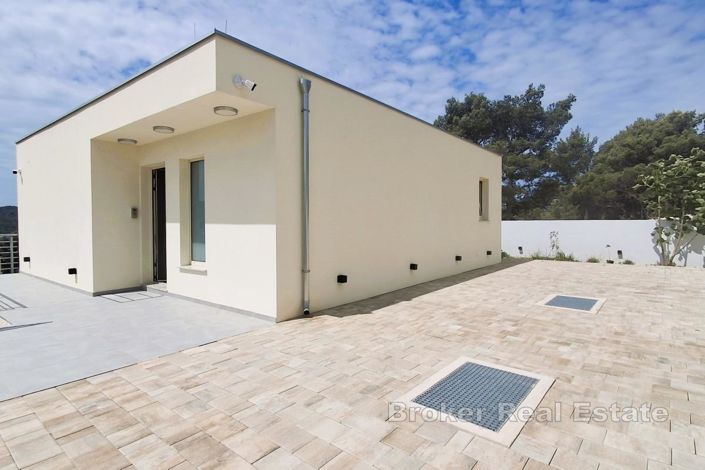 Image No.15-4 Bed Villa for sale