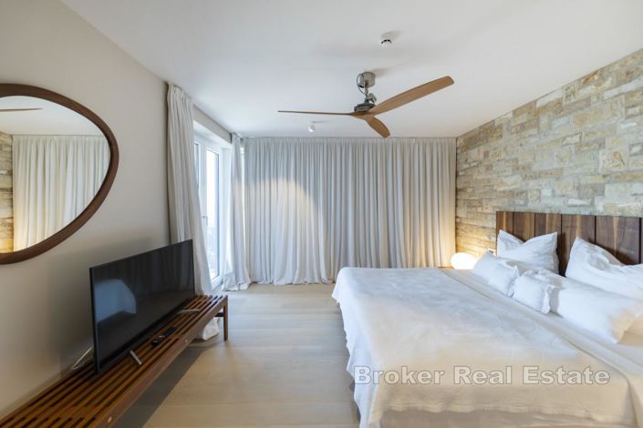Image No.14-5 Bed Villa for sale