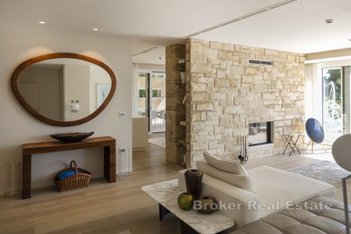 Image No.8-5 Bed Villa for sale