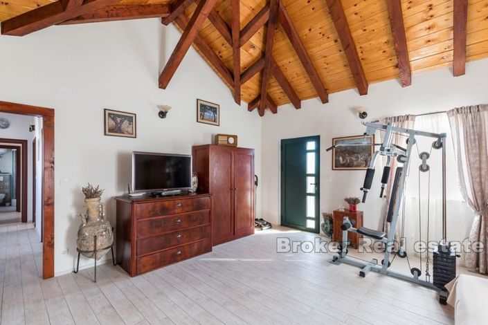 Image No.15-4 Bed Villa for sale