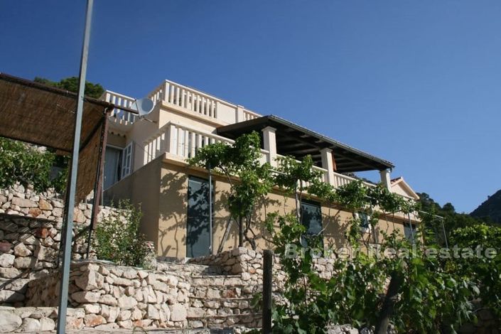 Image No.2-4 Bed Villa for sale