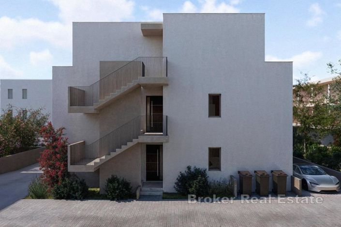 Image No.10-3 Bed Apartment for sale