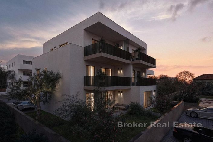 Image No.12-3 Bed Apartment for sale