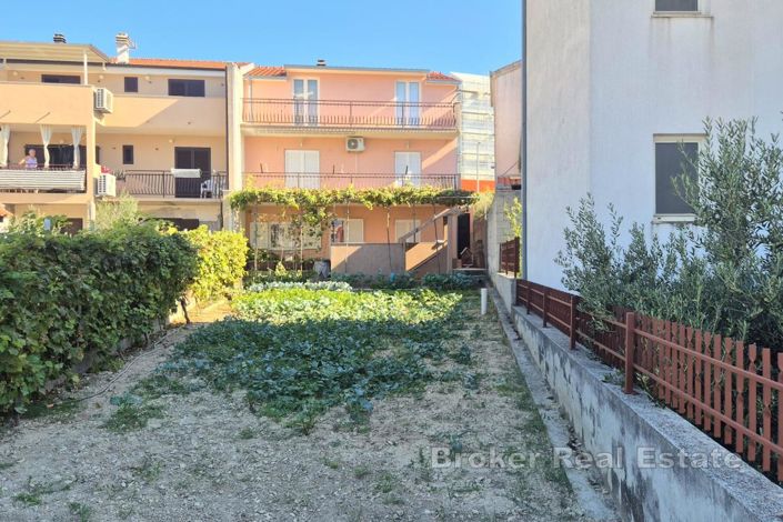Image No.11-8 Bed Villa for sale