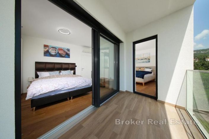 Image No.11-3 Bed Apartment for sale