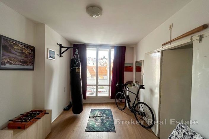 Image No.7-3 Bed Apartment for sale