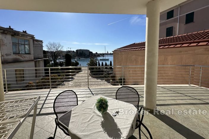 Image No.2-10 Bed Villa for sale