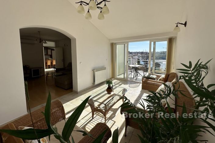 Image No.4-10 Bed Villa for sale